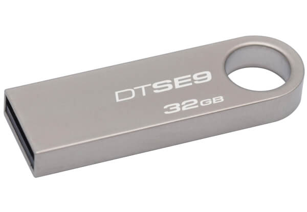 Флешка USB Kingston DataTraveler SE9 32GB